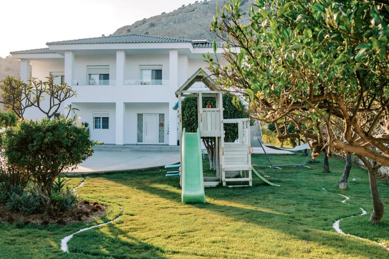 M Mansion Βίλα Πεύκος Εξωτερικό φωτογραφία